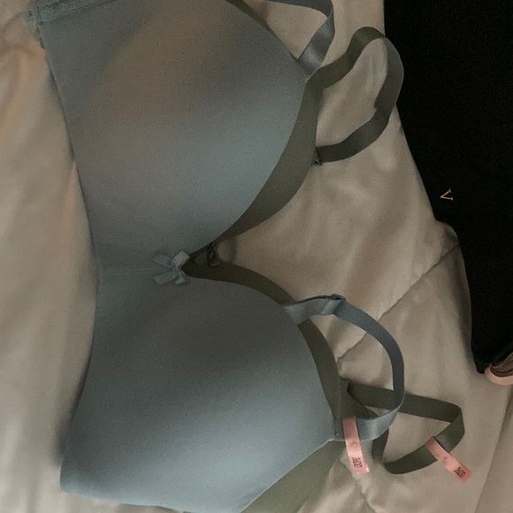 New Bras (2) 36DD - Picture 1 of 3